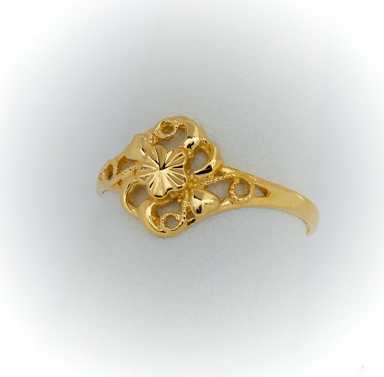 Anillo, Sortija de Oro 10k Estilo Flor
