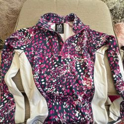 Dare 2 B girls top