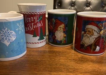 Christmas mugs, set of 4.