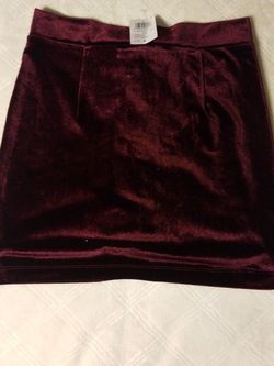 WINDSOR Skirt NEW