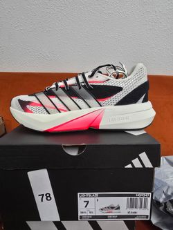 ADIDAS  LIGHTBLAZE