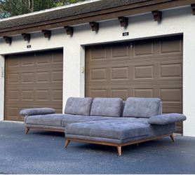Sectional Couch/Sofa - Microfiber - Extended - Delivery Available 🚛