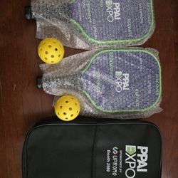Brand New Pickleball Paddleset Of 2