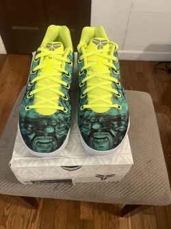 Kobe Easter Size 12 (new)