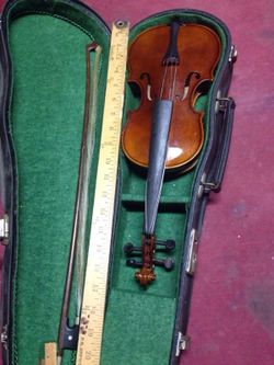Violin instrument