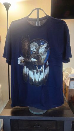 Brandnew- (XL) Navy blue wolf and eagle graphic tee