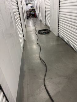 Wire for 220 volts