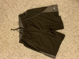 Adidas shorts men’s small