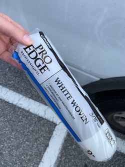 Pro edge white woven rollers 9 in 3/8 nap. For painting