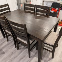 Dining Table Set