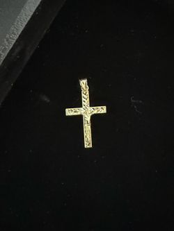 14k gold cross