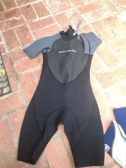 Body glove wet suit size 12