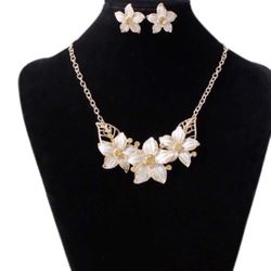 Romantic Bouquet Of Flower Gold Plated Jewelry Set 