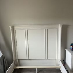 Ashley Bed Frame Queen White 