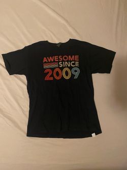 Gildan Awesome Since 2009 Boys Large Graphic T-Shirt