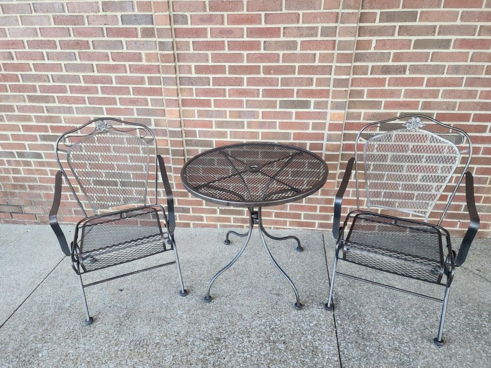 *** WROUGHT IRON PATIO FURNITURE ***