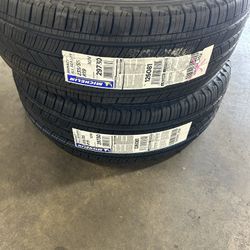 235/55/R19
