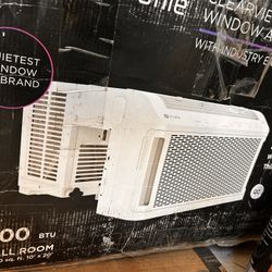 Window AC Unit