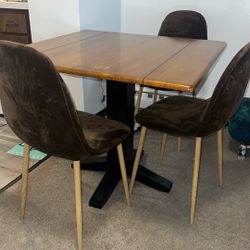 Dinning Table 3 Chairs 