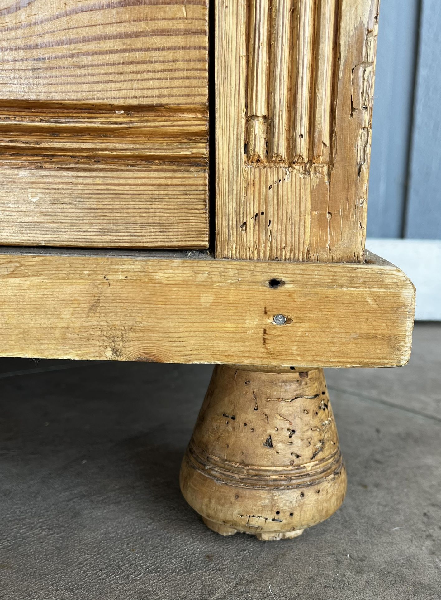 Antique Pine Dresser for Sale in Bellevue, WA OfferUp