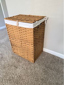 Woven Laundry Hamper with Lid & Removable Liner