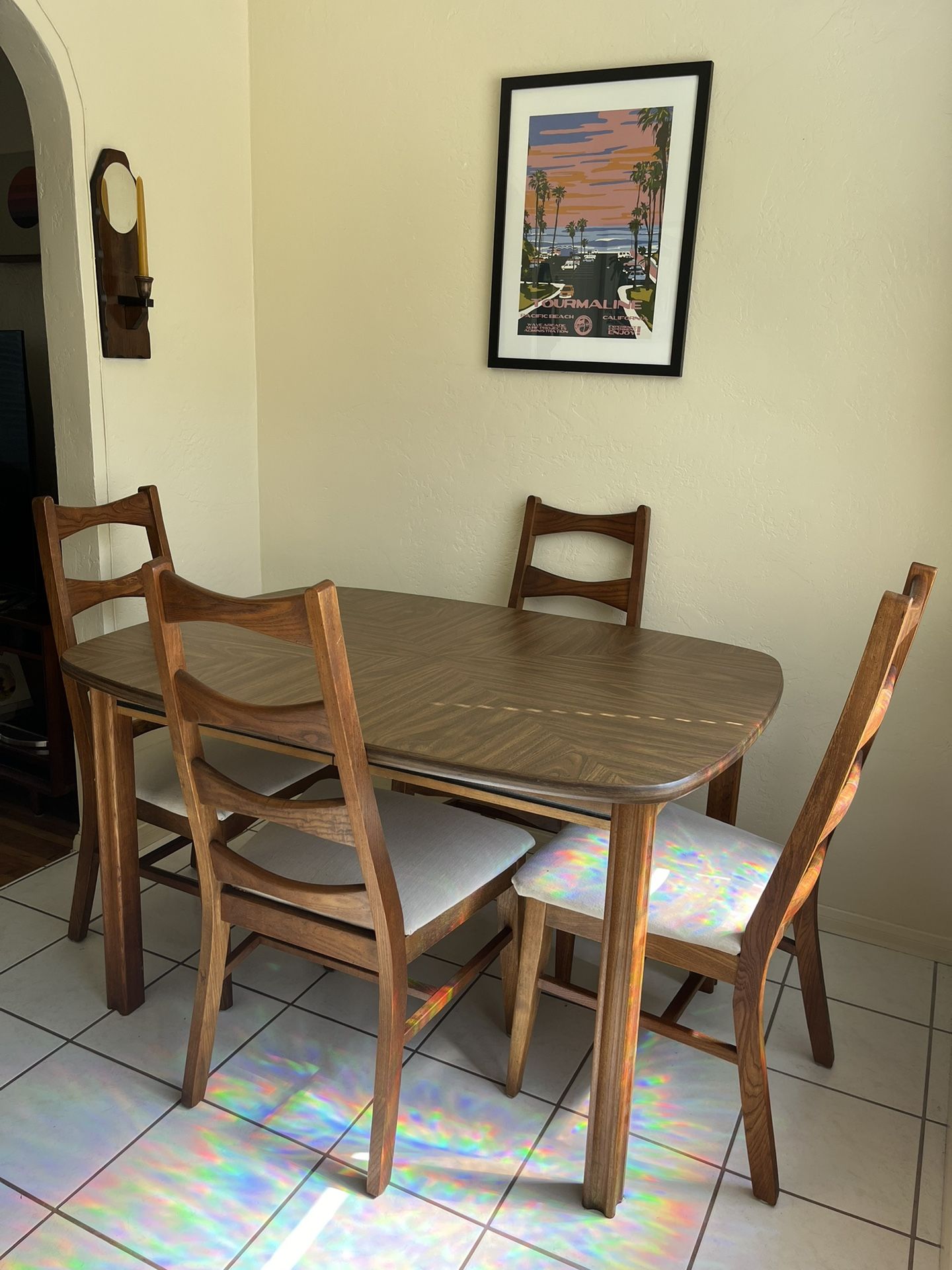 Mid Century Dining Table And (4) Chairs