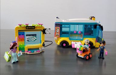 LEGO Friends City Bus Stop Set