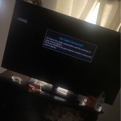 60 Inch Samsung Tv For Sale Hit Me Up If Interested 