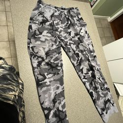 Nike Black/Grey Camo Pants Boys XL