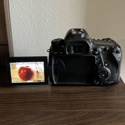 Canon 6D Mk II With 50mm Lens