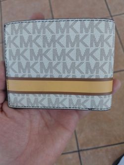 Michael worse men's wallet