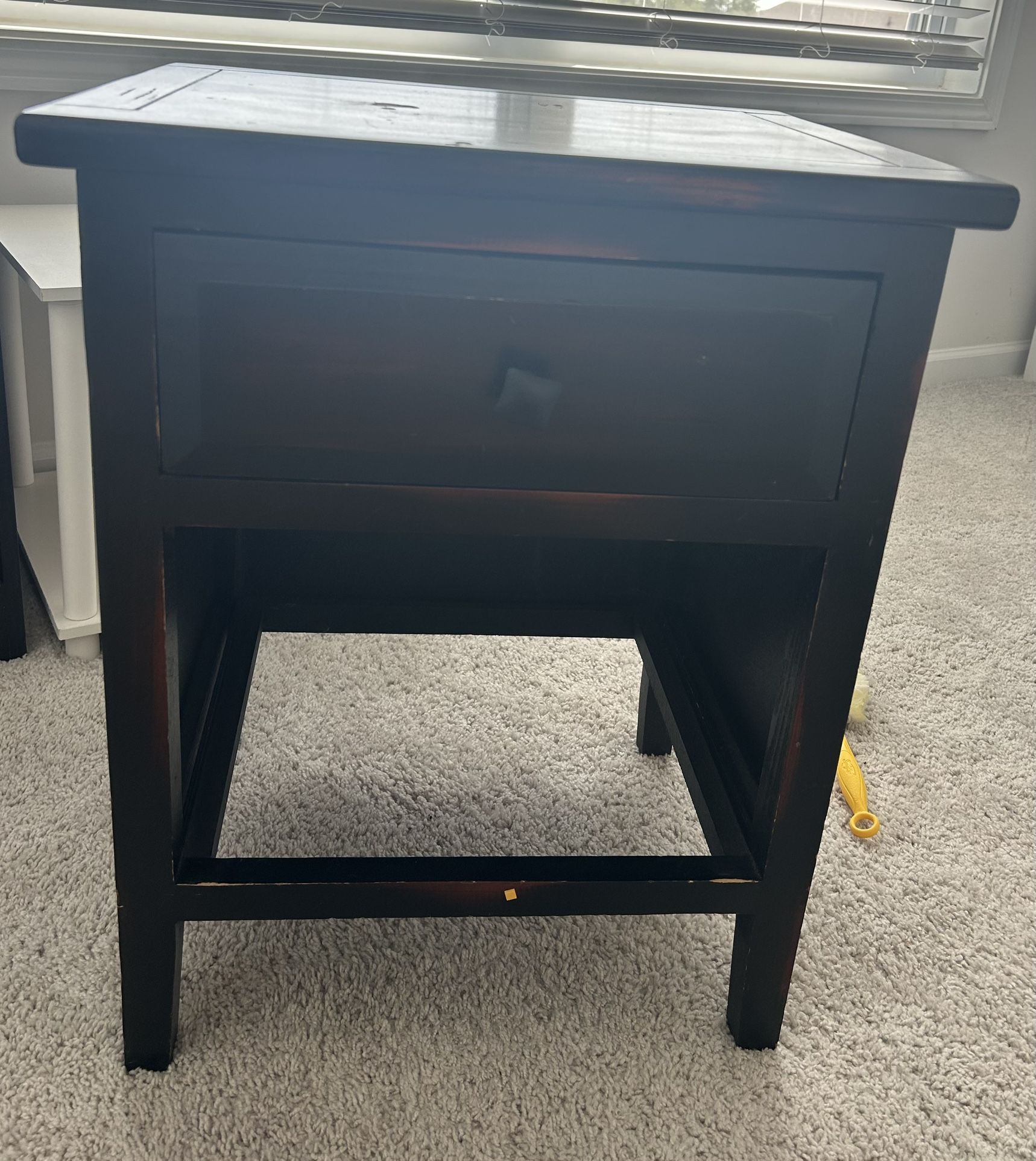 End Table / side table