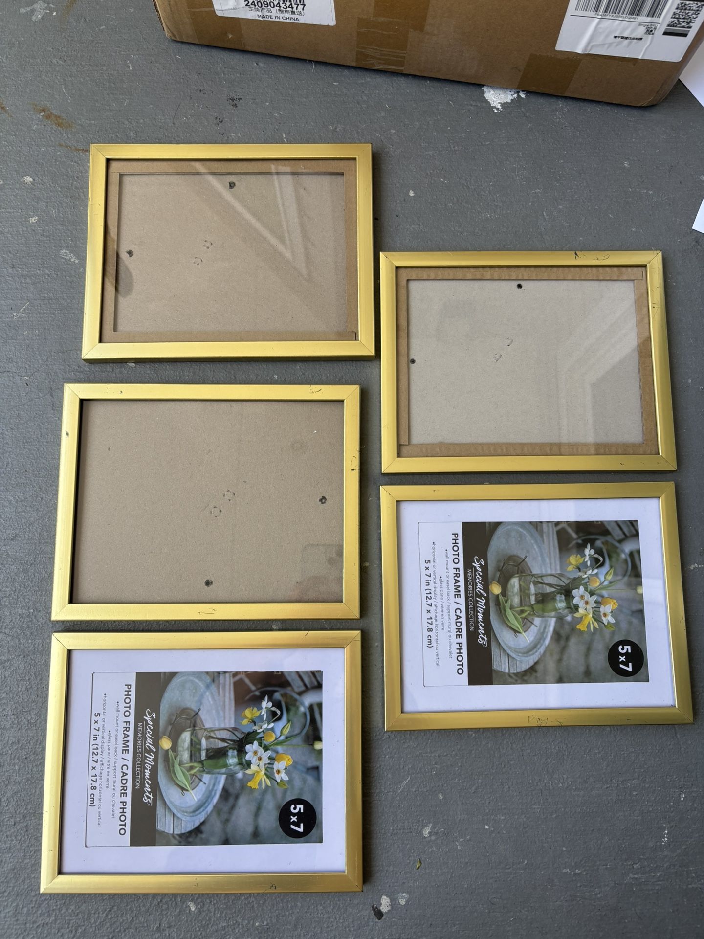 Picture Frames-Gold or Black