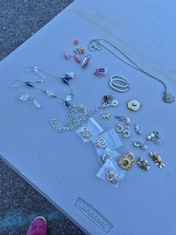 Jewelry a dollar each