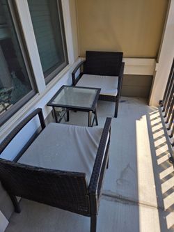 PATIO SET
