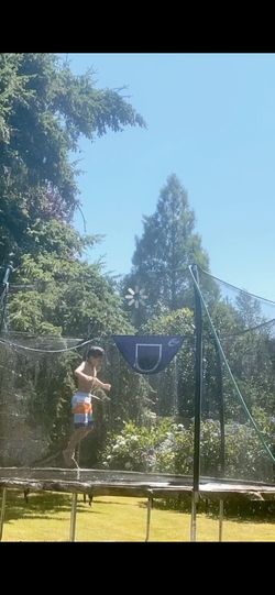 Trampoline