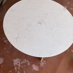 Small Table For 4 Chairs 