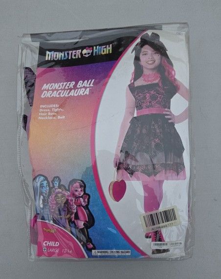 Halloween Costume - Monster High Draculaura