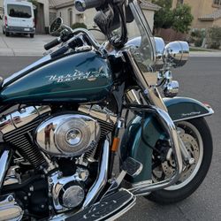 2004 HARLEY DAVIDSON Road King Bagger