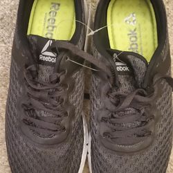 Women Black Mint Shoes Size 9