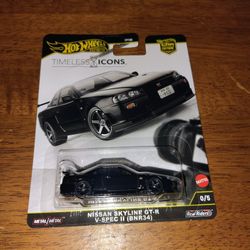 Hot Wheels Car Culture Timeless Icons Nissan Skyline GT-R R34 BLACK CHASE 0/5