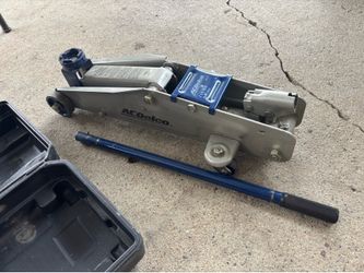 Floor Jack 2 1/4 ton