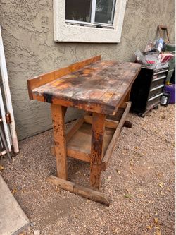 Work bench/table