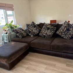 Couch & Coffee Table 