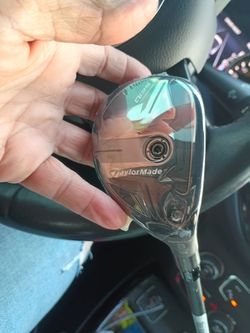 TaylorMade Qi35 Rescue Hybrid