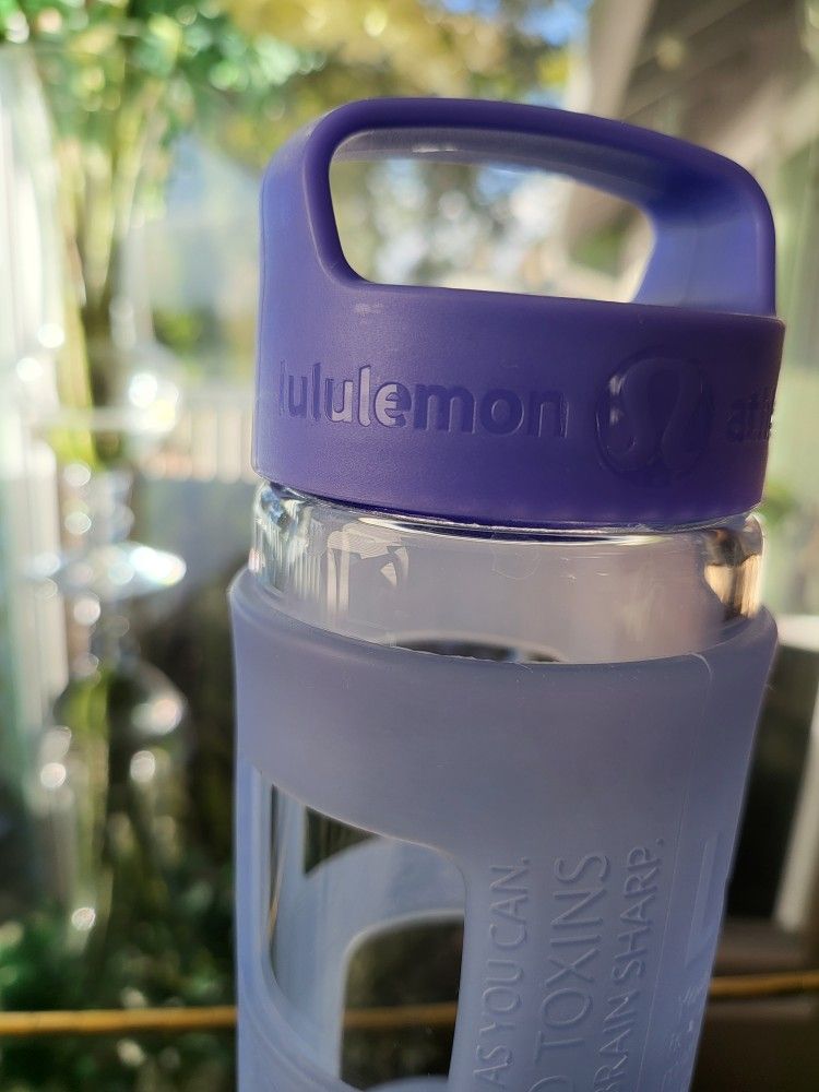 💜✨ Lululemon Glass Water Bottle – Lavender, 17oz (RARE!)