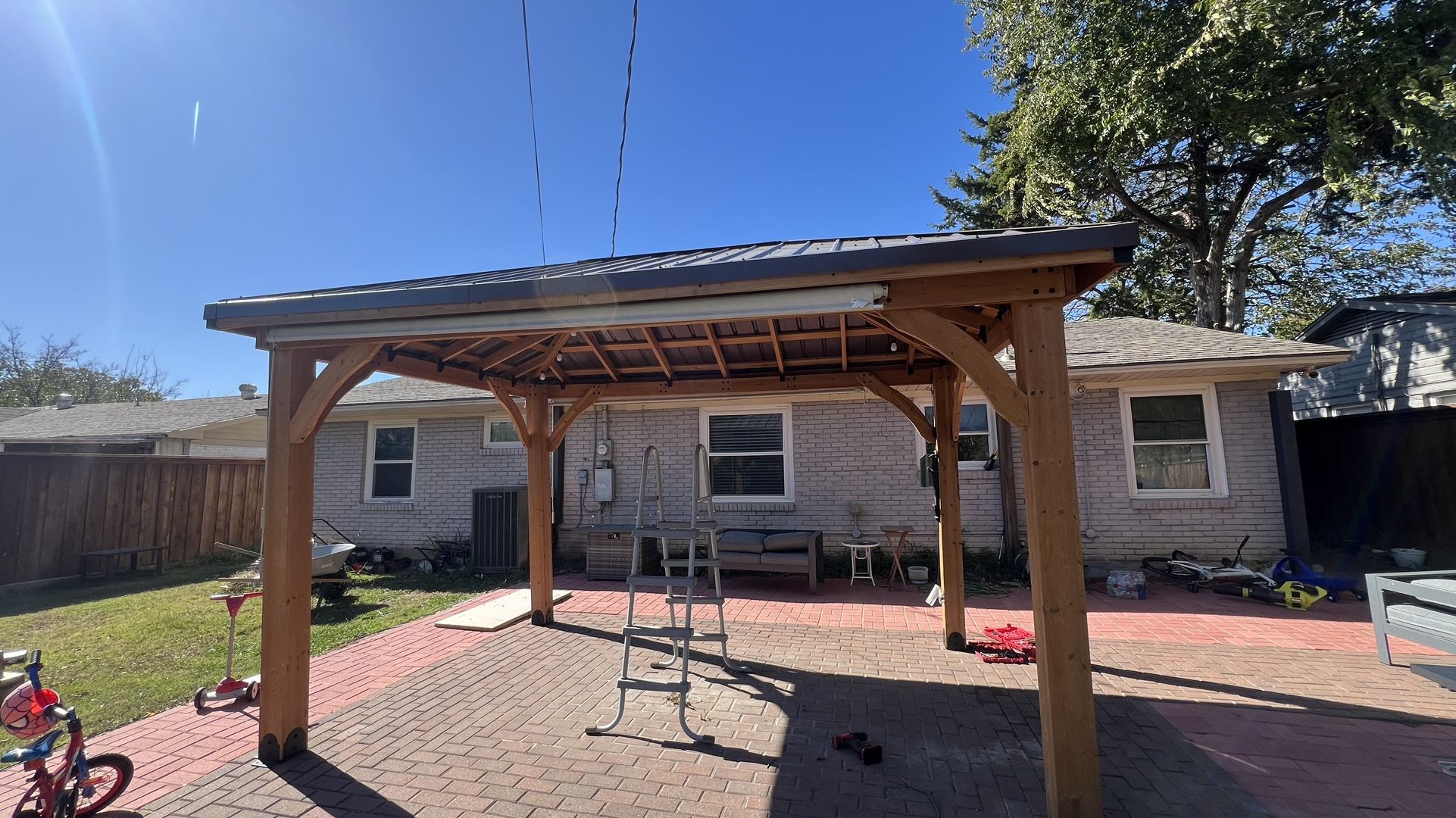 Pabellón Madera De Cedro 14x10