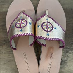 SHOES NEW Jack Rogers Gold Leather & Hot Pink Embroidered Compass Design Flat Sandals 