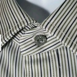 Men's Gucci dress shirt great condition paid $280 $40 firm