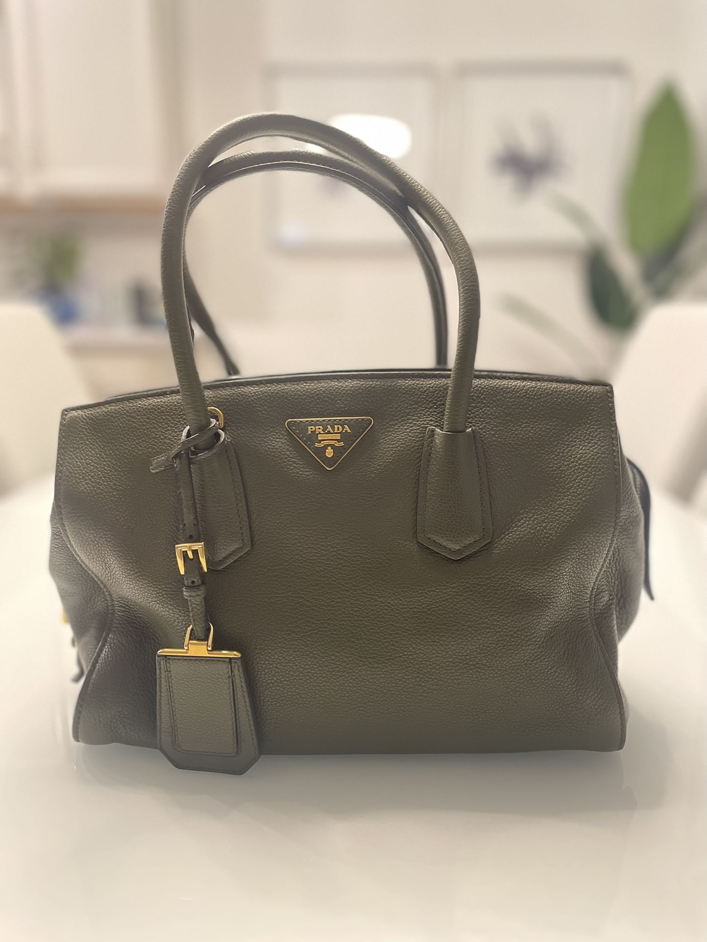 Vitello Grain Militare